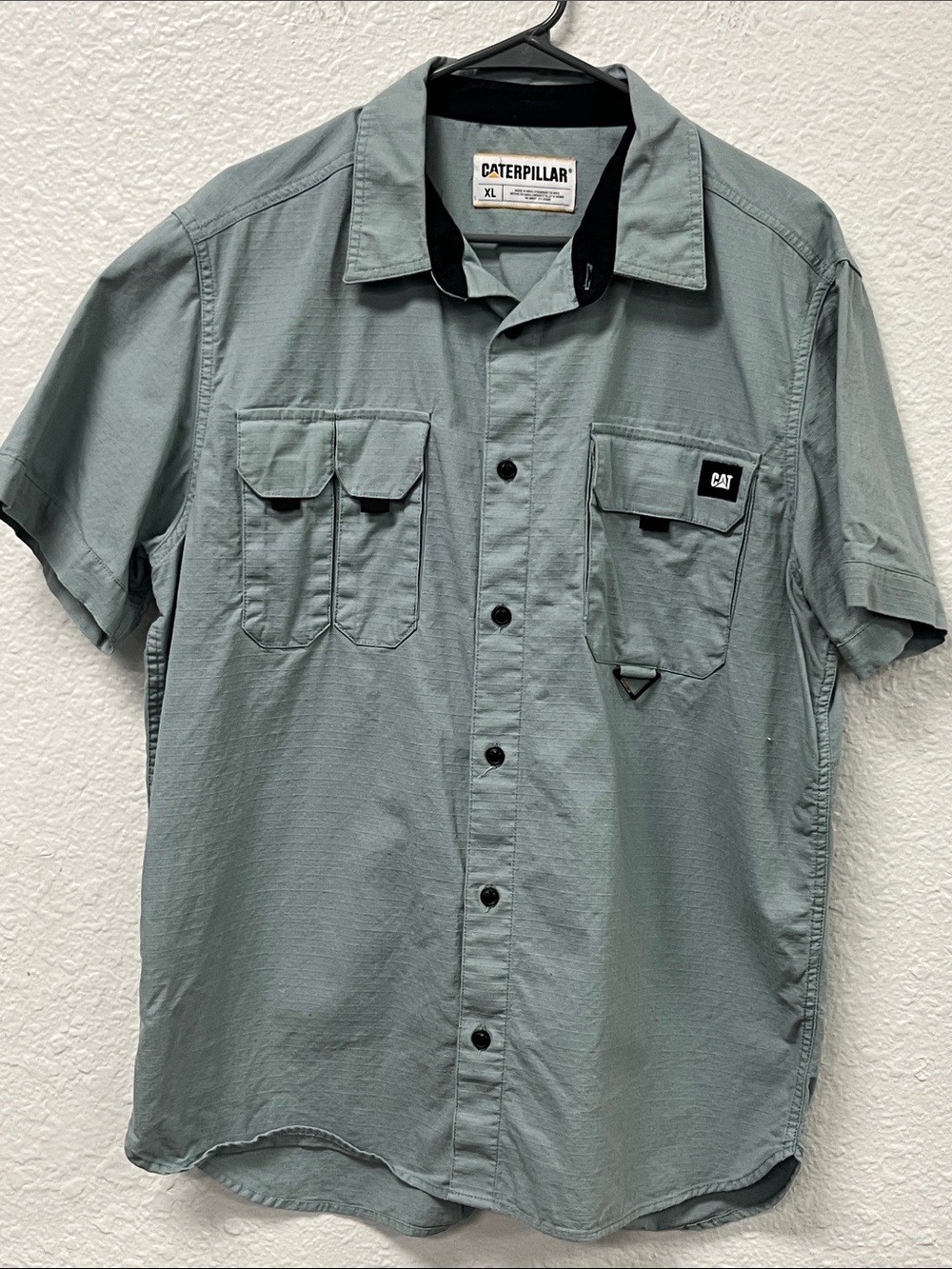 Caterpillar Gray Blue Short Sleeve Fishing Shirt